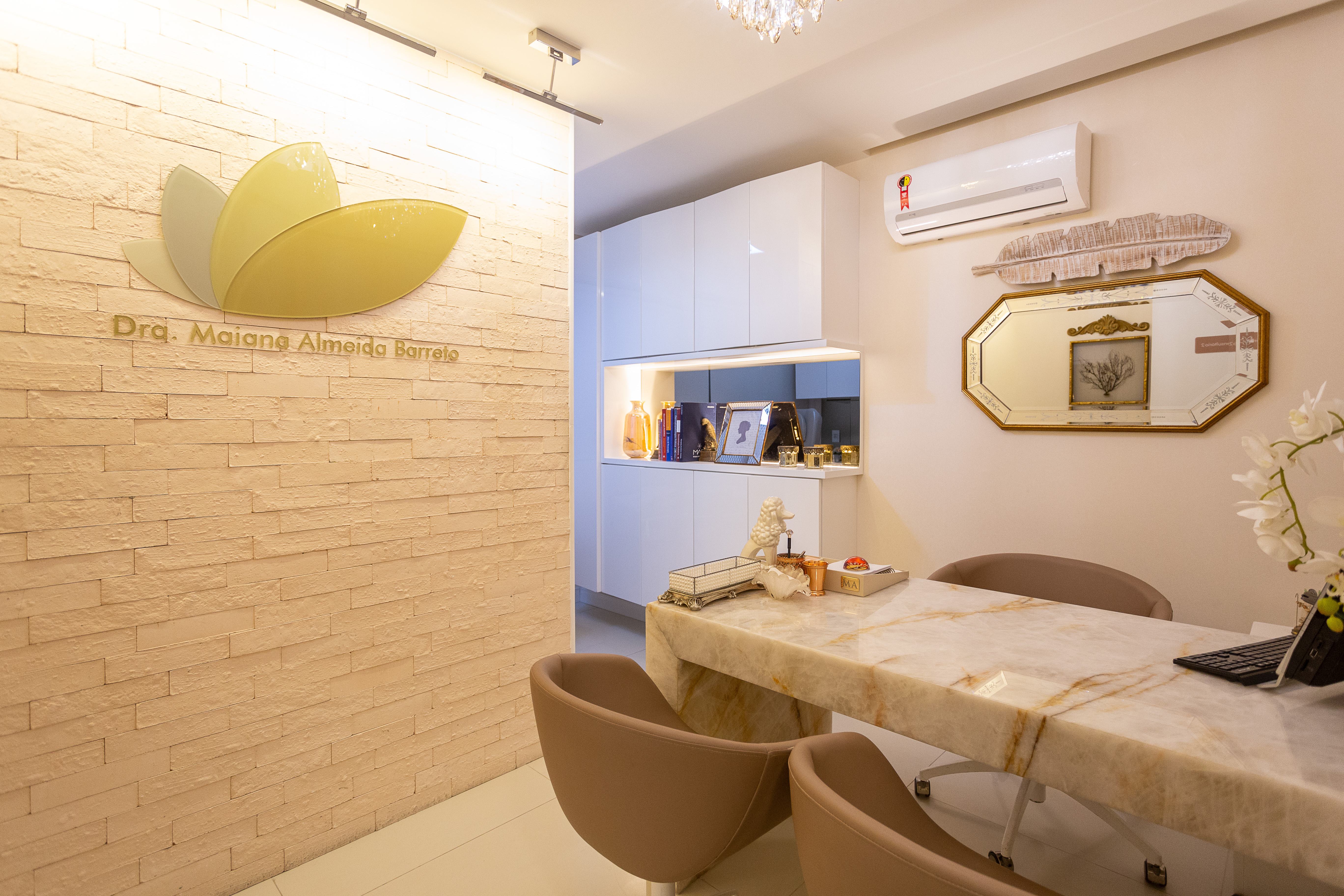 Ambiente da Clínica Dermato — Edf. Premier, Feira de Santana